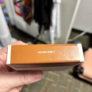 BNIB Brand new Haus Labs Gaga medium level 7 bronzer